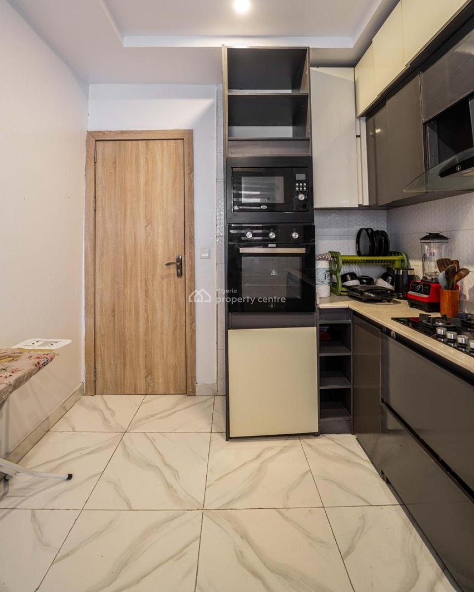 Luxury 2 Bedroom Apartment with Mini Wine Bar and Balconies, Ikate Lekki, Lekki, Lagos, Flat / Apartment Short Let
