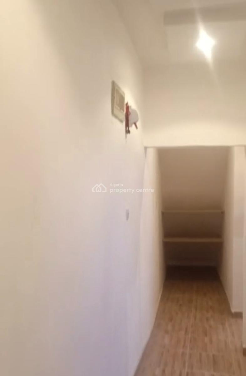 a Very Lovely and Renovated 2 Bedroom Flat, Off Ojota Ogudu Road, Ojota, Lagos, Flat / Apartment for Rent