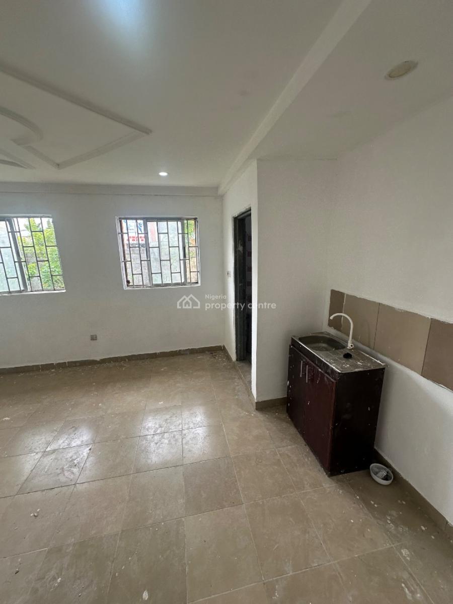 a Studio Kitchen Self Contain Apartment in a Decent Neighborhood, 3rd Avenue, Gwarinpa, Abuja, Self Contain (single Rooms) for Rent