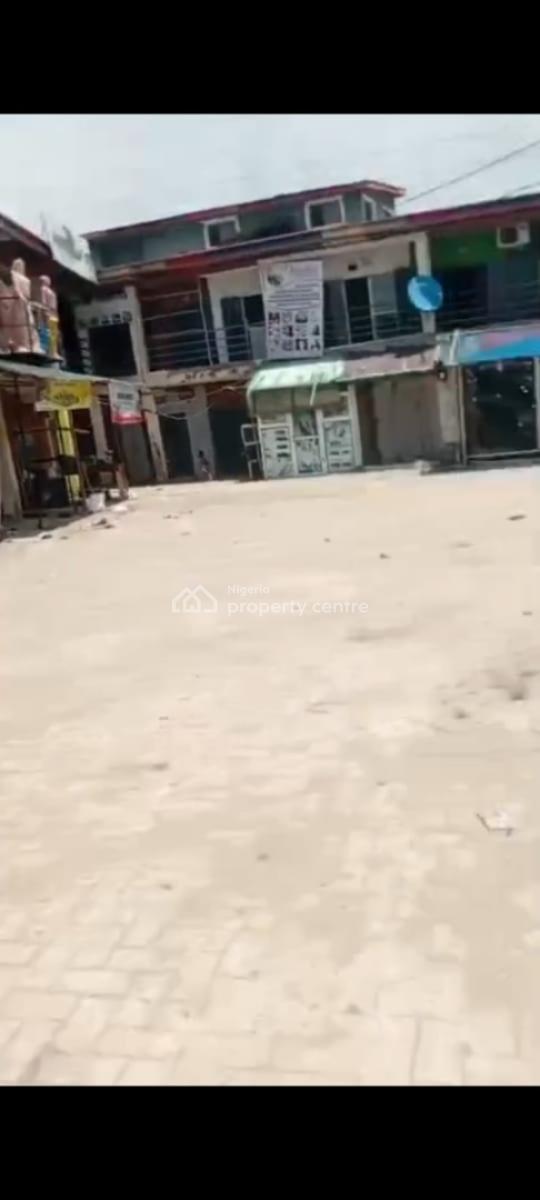 34 Units of Shops Together with 10 Rooms Hotel Structured, Along Lagos Road Ikorodu, Ikorodu, Lagos, Shop for Sale