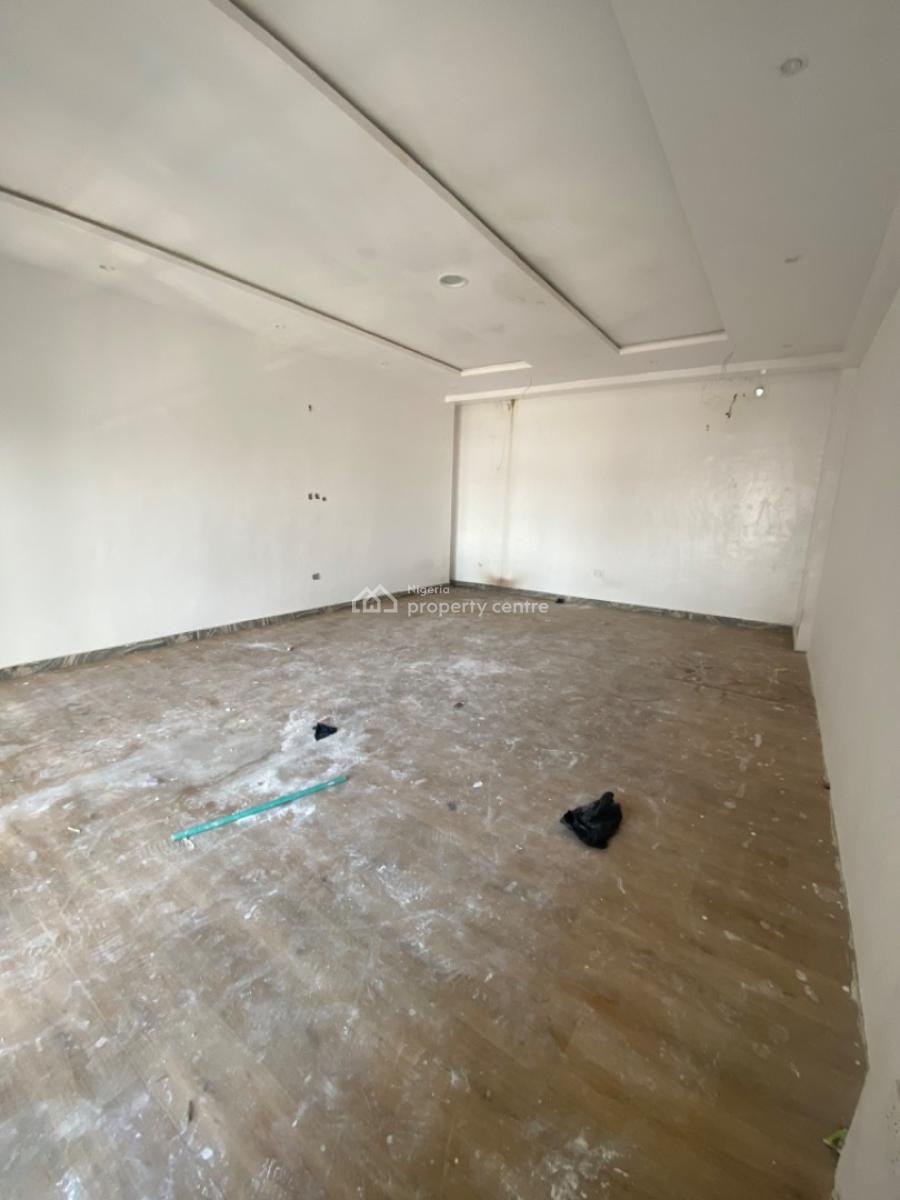 Spacious 37 Squares Meters Shop Space /mall, Lekki Phase 2, Lekki, Lagos, Plaza / Complex / Mall for Rent