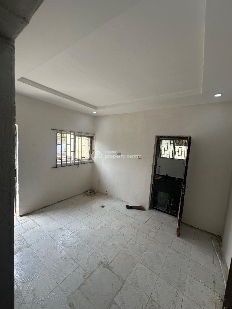 a Standard One Bedroom Apartment in Decent Environment, 3rd Avenue, Gwarinpa, Abuja, Mini Flat (room and Parlour) for Rent