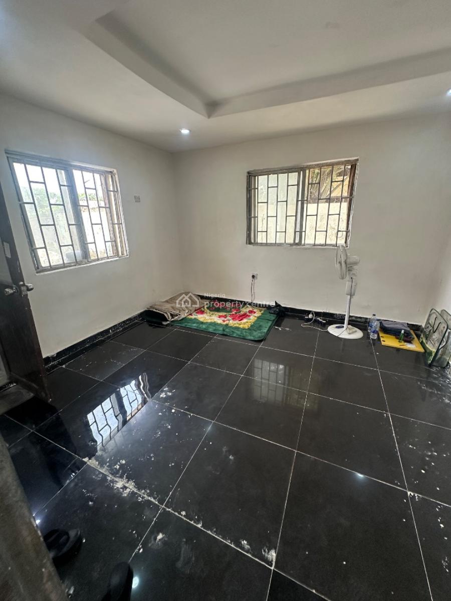 a Standard One Bedroom Apartment in Decent Environment, 3rd Avenue, Gwarinpa, Abuja, Mini Flat (room and Parlour) for Rent