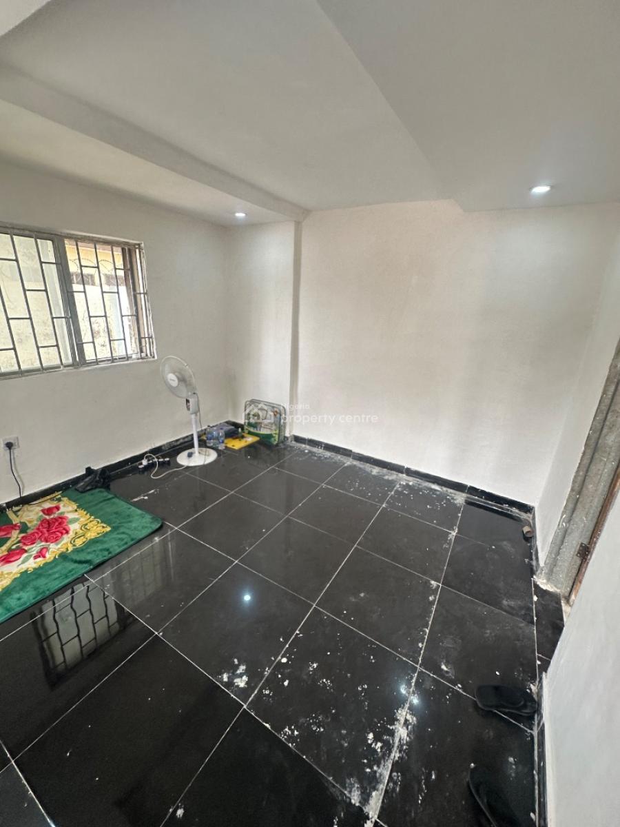 a Standard One Bedroom Apartment in Decent Environment, 3rd Avenue, Gwarinpa, Abuja, Mini Flat (room and Parlour) for Rent