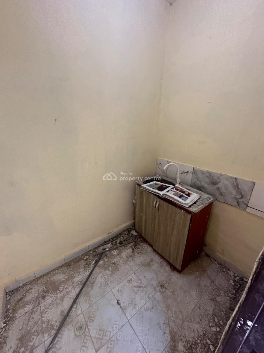 a Standard One Bedroom Apartment in Decent Environment, 3rd Avenue, Gwarinpa, Abuja, Mini Flat (room and Parlour) for Rent