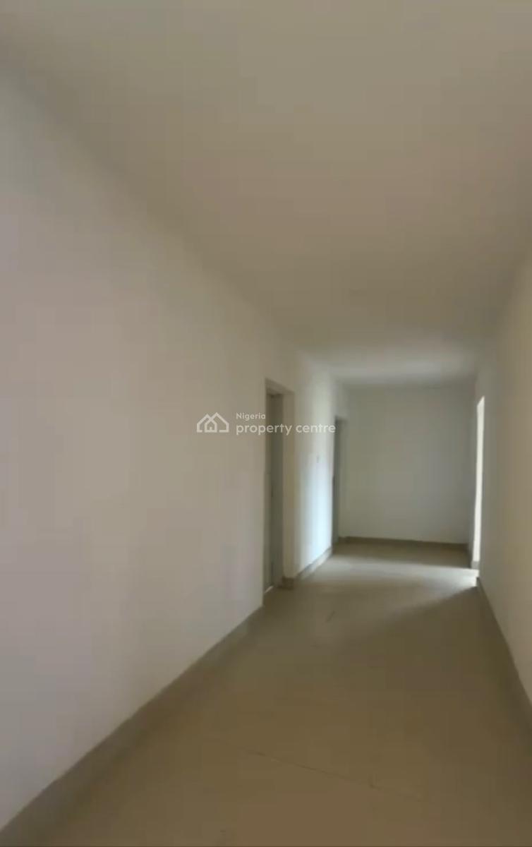 Luxurious Spacious 3bedroom En-suite Flat, Fha Guzape, Guzape District, Abuja, Block of Flats for Sale