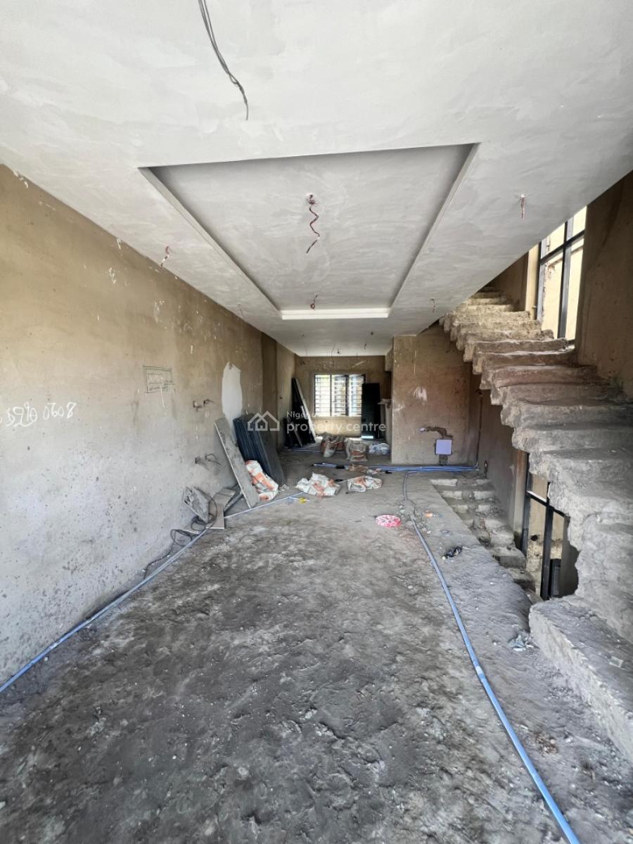Very Spacious 4 Bedroom Terrace Duplex with Bq., Gra, Ogudu, Lagos, Terraced Duplex for Sale