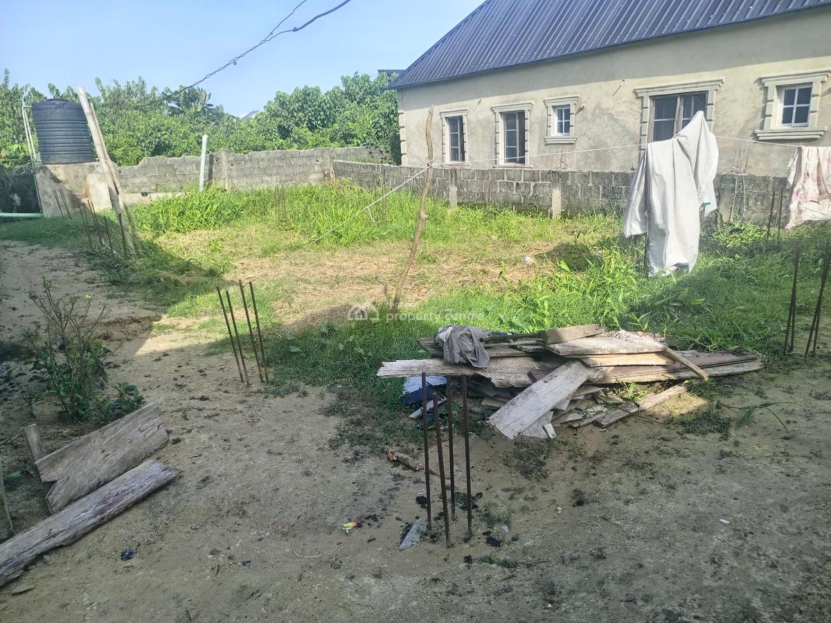 Good Quarter Plot of Land, Elesekan (just After Bogije), Ibeju Lekki, Lagos, Residential Land for Sale