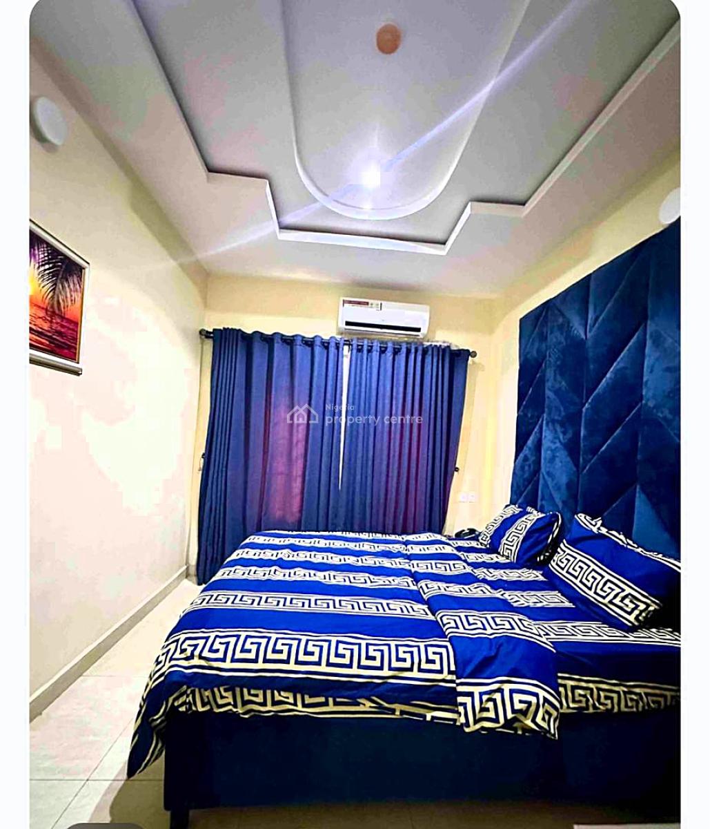 Wonderfully Furnished and Well Serviced Luxury 2 Bedroom Apartment, Off Bode Thomas, Surulere, Surulere, Lagos, Flat / Apartment Short Let