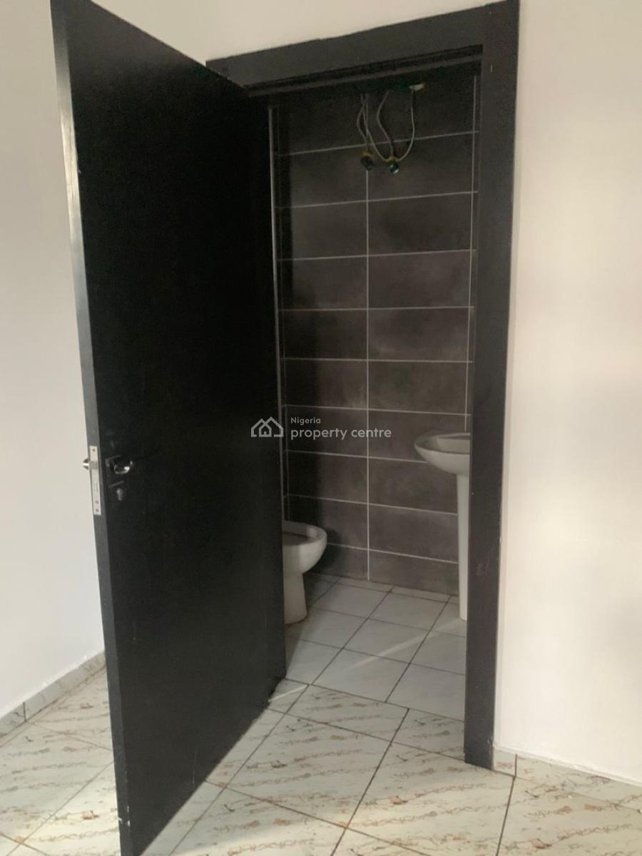 Luxury 2 Bedroom Apartment, Oral Estate, Lekki, Lagos, Flat / Apartment for Rent