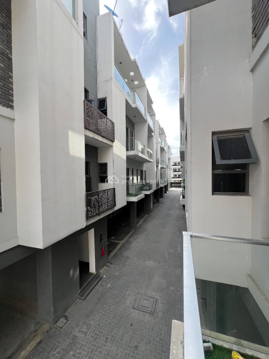 Luxury 2 Bedroom Apartment, Off Freedom Way, Lekki Phase 1, Lekki, Lagos, Flat / Apartment for Rent