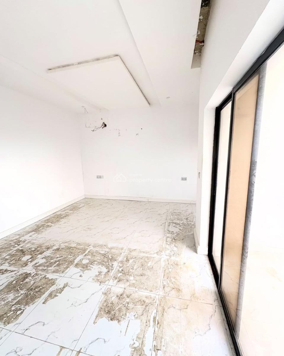 1 Bedroom Apartment Executive Unit with Water Front View, Ikate Elegushi, Lekki, Lagos, Mini Flat (room and Parlour) for Rent