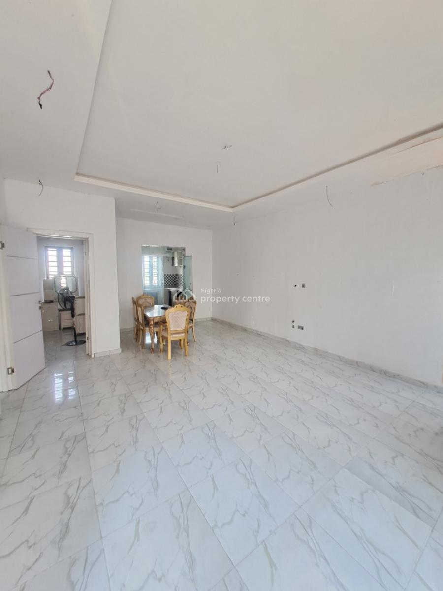 Well Mini Flat in a Gated Estate, Chevron Drive, Lekki, Lagos, Mini Flat (room and Parlour) for Rent