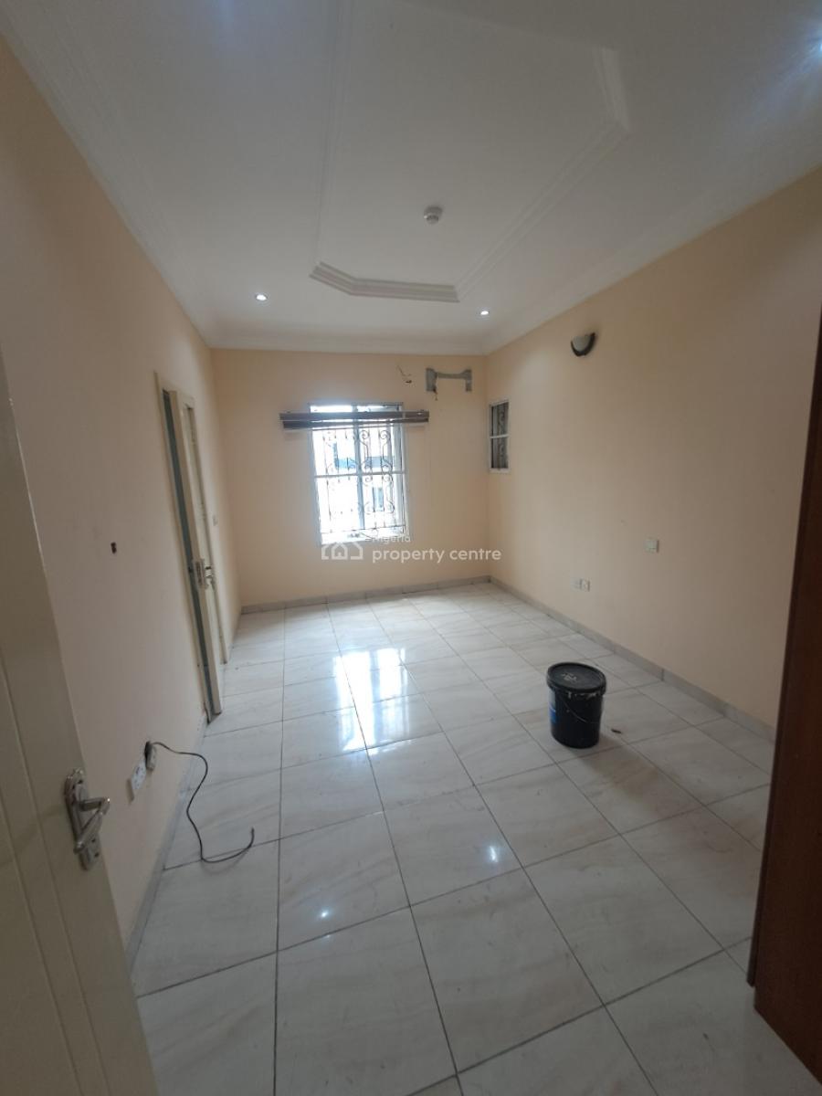 Well Built 3 Bedroom Apartment with Bq in a Gated Estate, Idado, Lekki, Lagos, Flat / Apartment for Rent