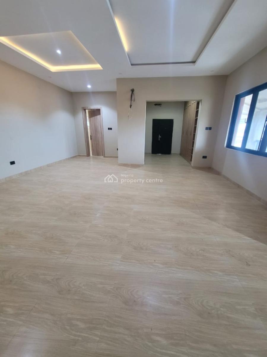 Brand New Luxury Spacious 5 Bedroom Penthouse Apartment with Bq, Lekki Phase 1, Lekki, Lagos, Flat / Apartment for Rent