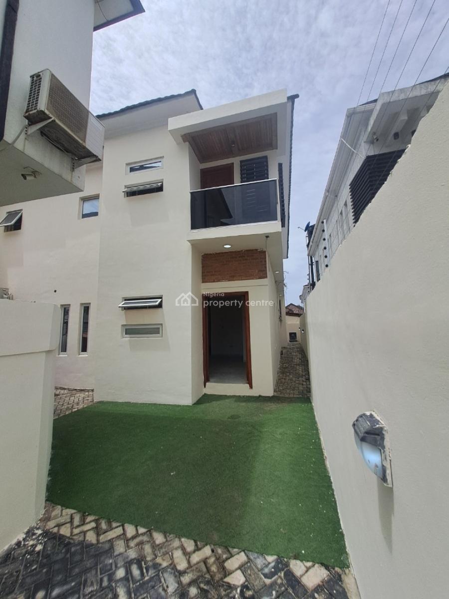 Well Built 4 Bedroom Semi Detached with Bq in a Gated Estate, Agungi, Lekki, Lagos, Semi-detached Duplex for Rent