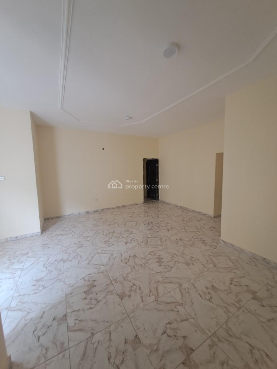 Well Built 3 Bedroom Apartment in a Gated Estate, Osapa, Lekki, Lagos, Flat / Apartment for Rent