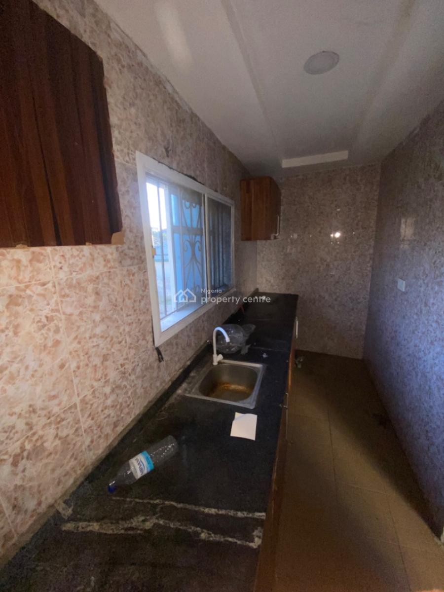 Luxury Mini Flat Available, Around Blenco, Sangotedo, Ajah, Lagos, Mini Flat (room and Parlour) for Rent
