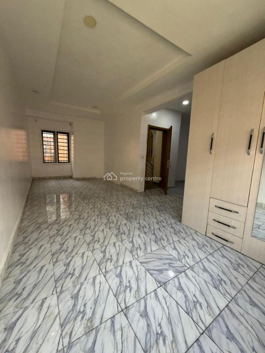 4 Bedroom Terrace Duplex, Osapa, Lekki, Lagos, Terraced Duplex for Rent