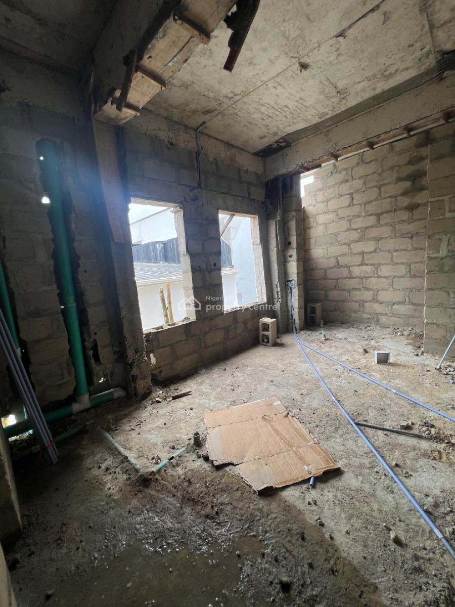 Distress Deal  2 Bedroom Apartment at Carcass Level, Off Freedom Way, Ikate, Lekki, Lagos, Flat / Apartment for Sale
