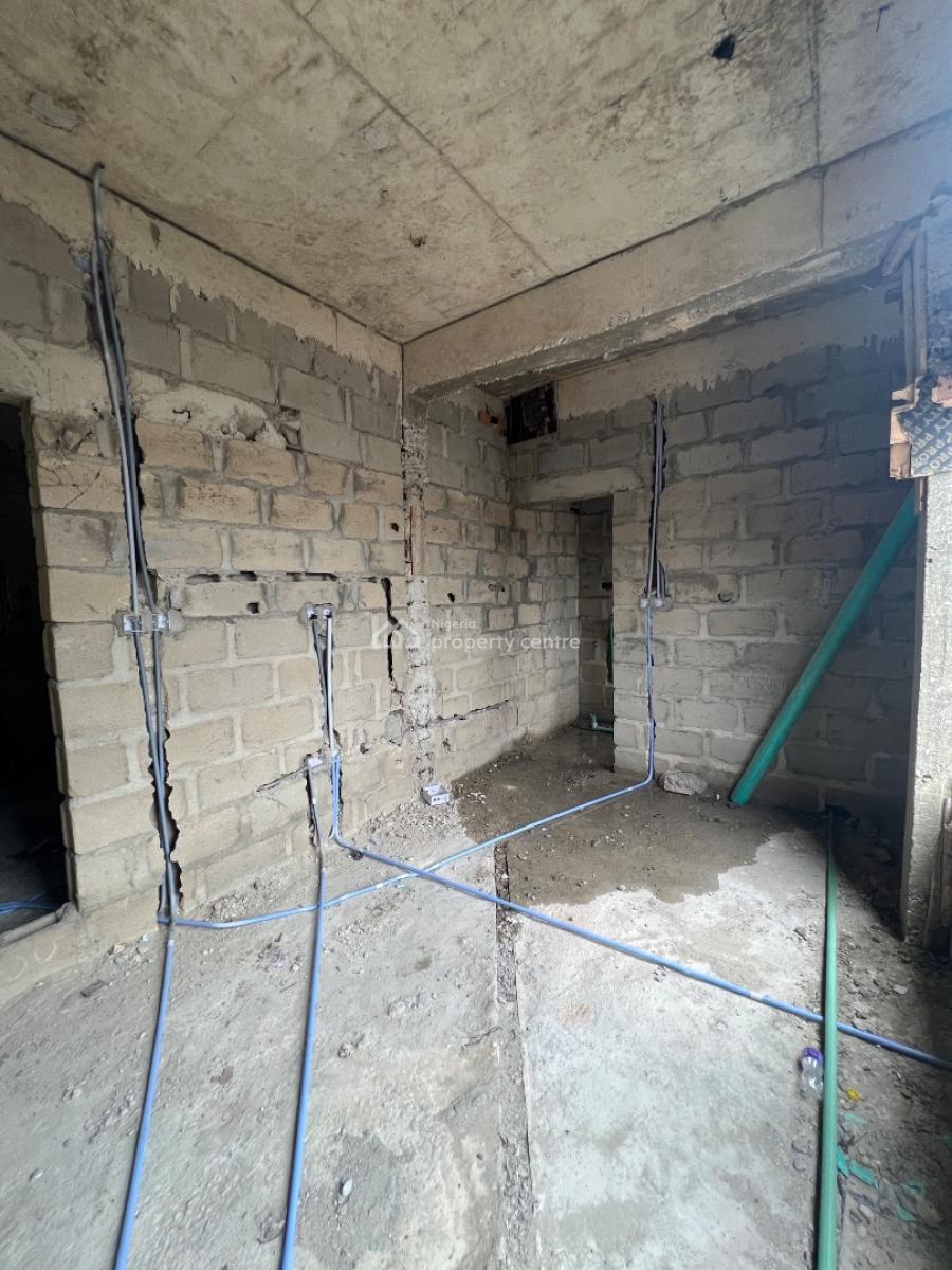 Distress Deal  2 Bedroom Apartment at Carcass Level, Off Freedom Way, Ikate, Lekki, Lagos, Flat / Apartment for Sale
