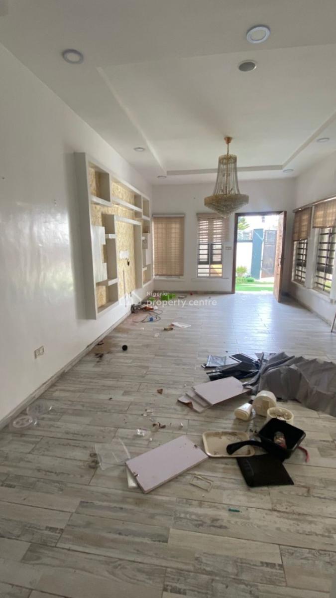 4 Bedroom Semi-detached Duplex with Bq, Osapa, Lekki, Lagos, Semi-detached Duplex for Rent