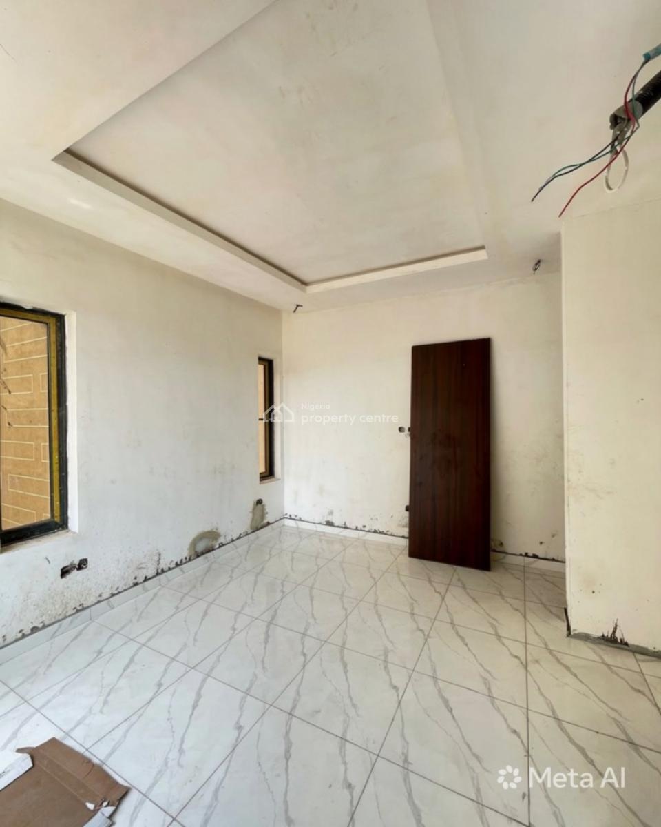 2 Bedroom Apartment, Lekki Phase 1, Lekki, Lagos, House for Sale