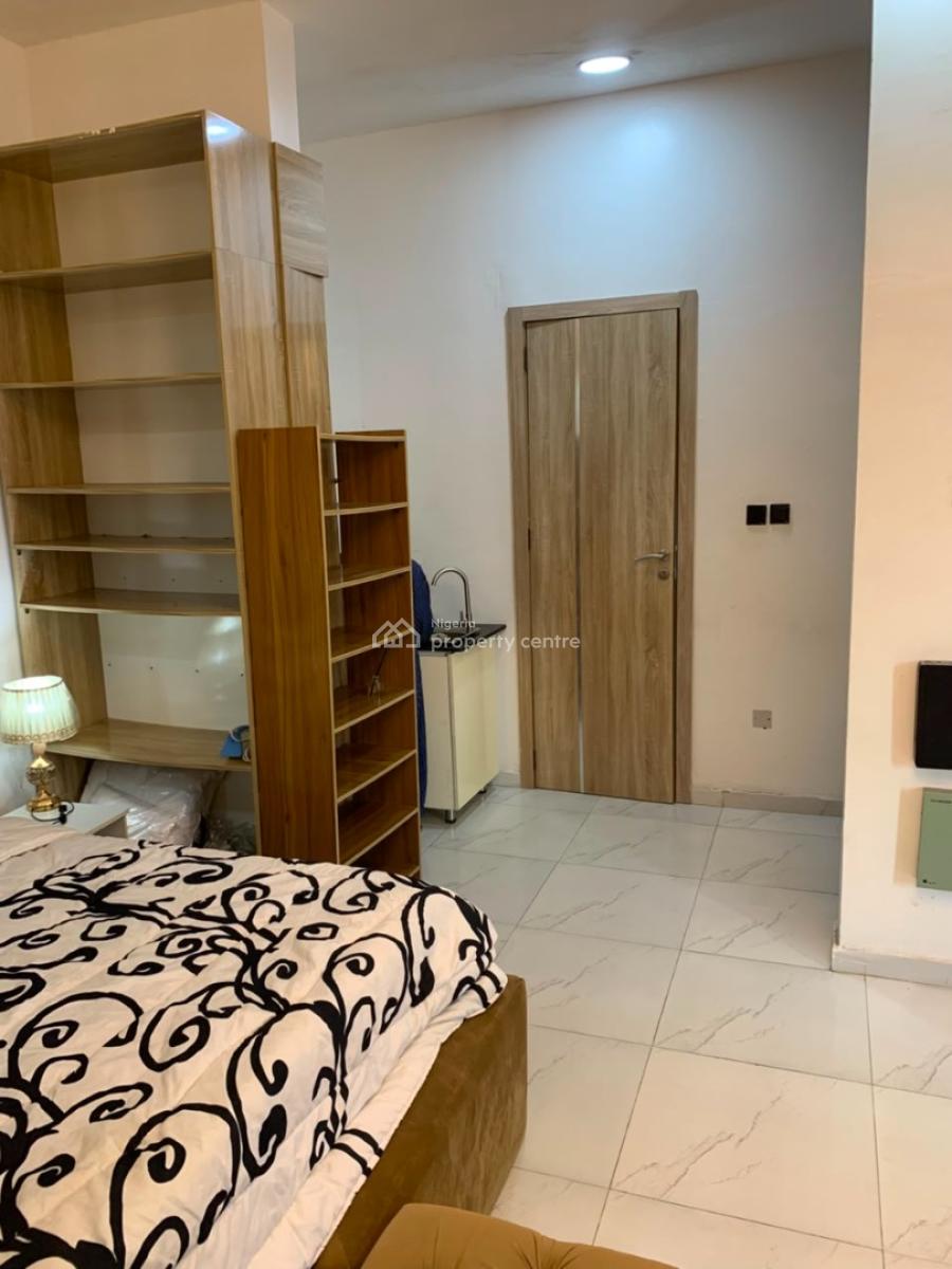 Furnished a Room Self Contained, Ikota County Estate, Ikota Gra, Lekki Epe Expressway, Ikota, Lekki, Lagos, Self Contain (single Rooms) for Rent