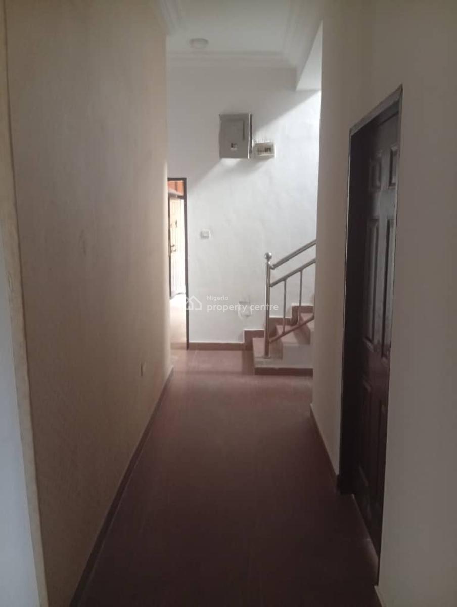 Luxury Spacious 4 Bedroom Duplex with Bq, By The Express (airport Road), Lugbe District, Abuja, Detached Duplex for Rent