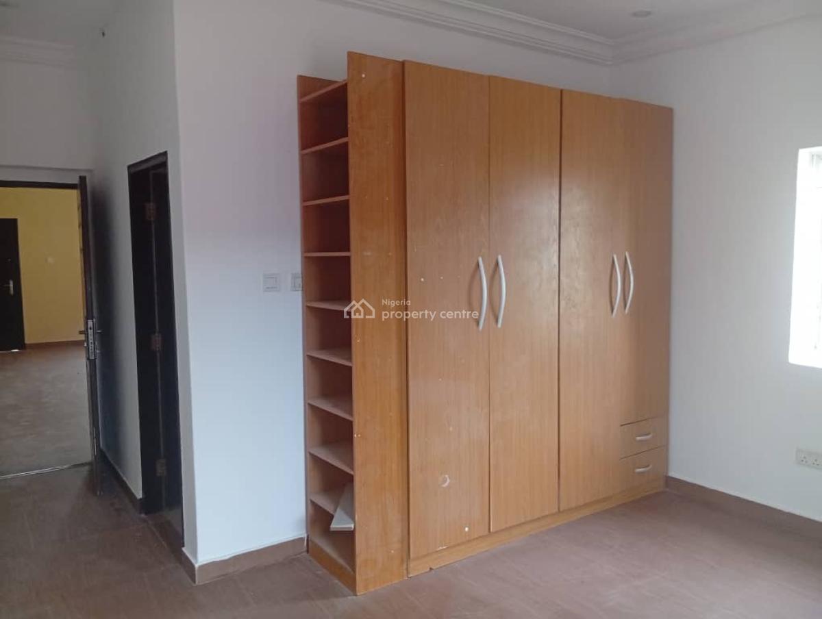 Luxury Spacious 4 Bedroom Duplex with Bq, By The Express (airport Road), Lugbe District, Abuja, Detached Duplex for Rent