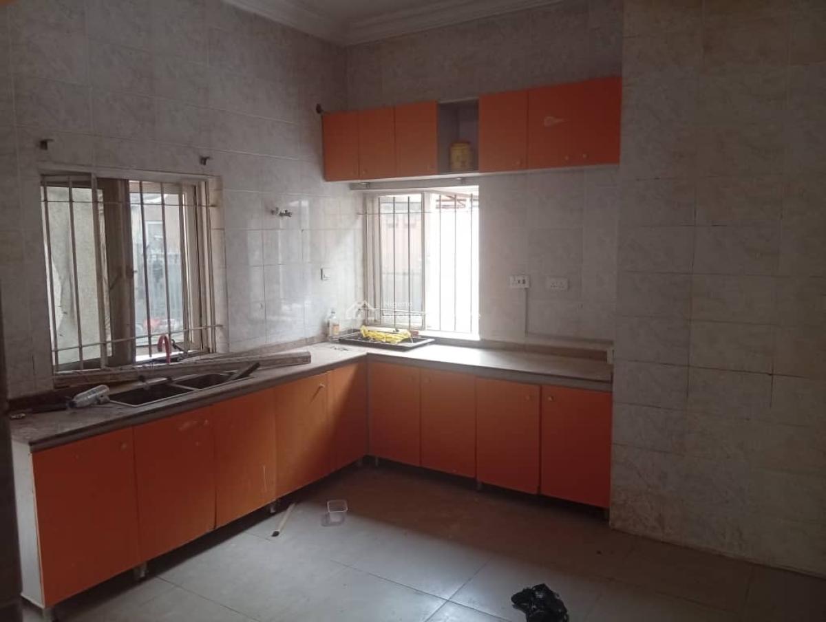 Luxury Spacious 4 Bedroom Duplex with Bq, By The Express (airport Road), Lugbe District, Abuja, Detached Duplex for Rent