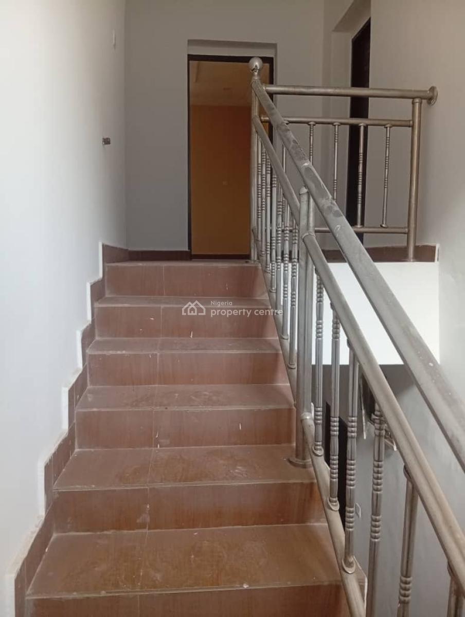 Luxury Spacious 4 Bedroom Duplex with Bq, By The Express (airport Road), Lugbe District, Abuja, Detached Duplex for Rent