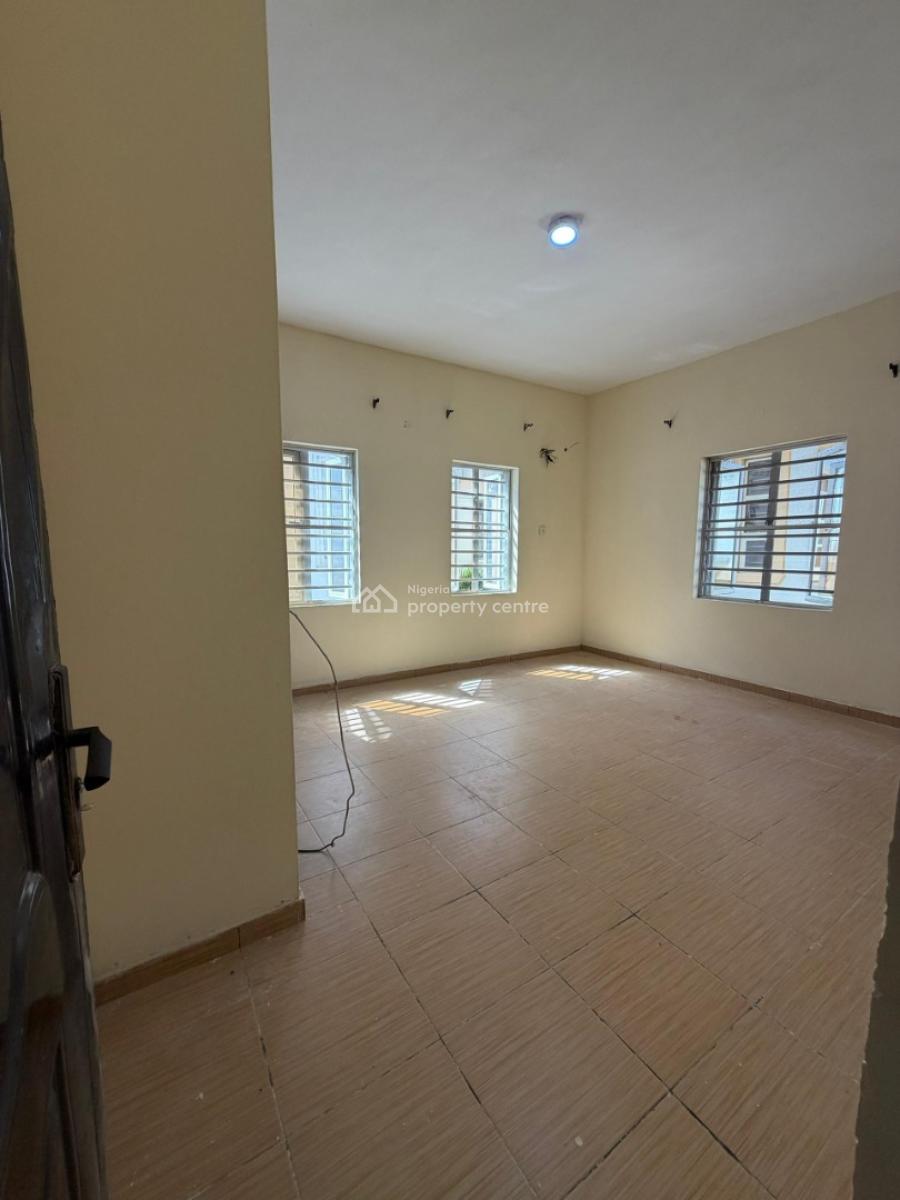 Spacious 3 Bedroom Apartment, Osapa, Lekki, Lagos, Flat / Apartment for Rent
