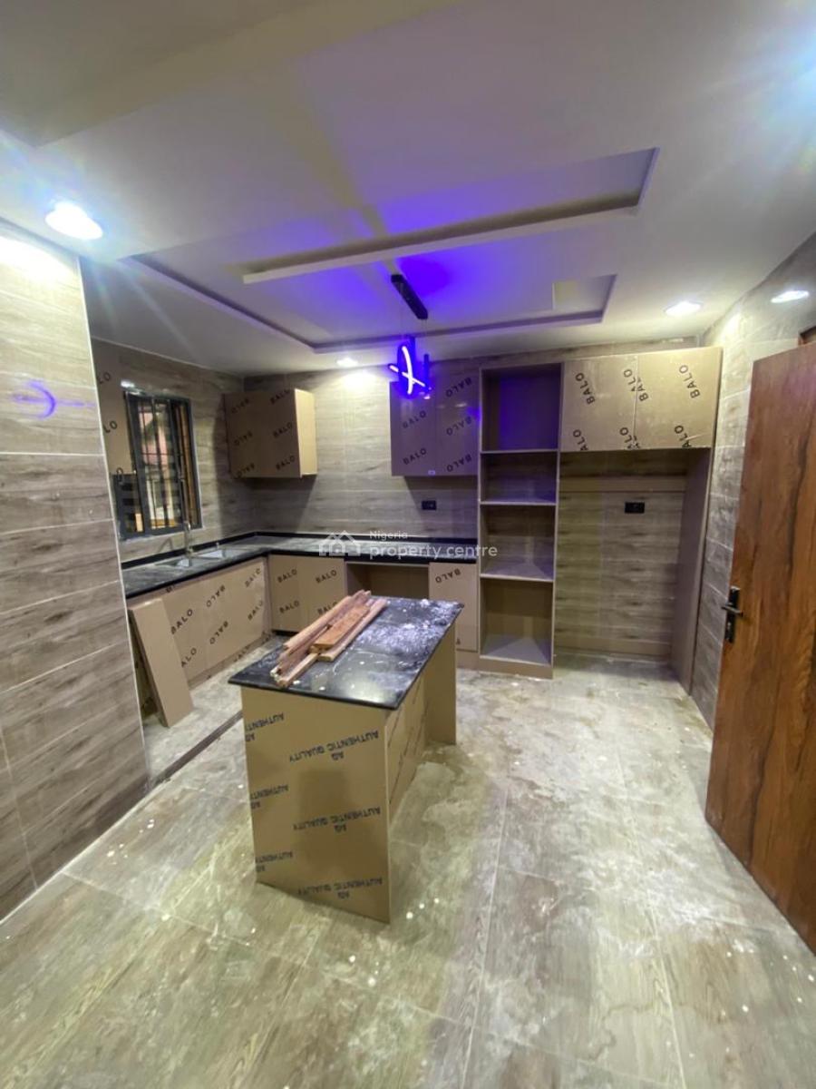 Tastefully Built & Newly Four (4) Bedroom Maisonette House, Lekki Phase 1, Lekki, Lagos, House for Rent