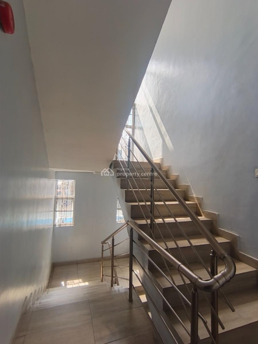 a 3 Bedroom Flat, By Agungi, Before Chevron, Lekki, Lagos, Flat / Apartment for Rent