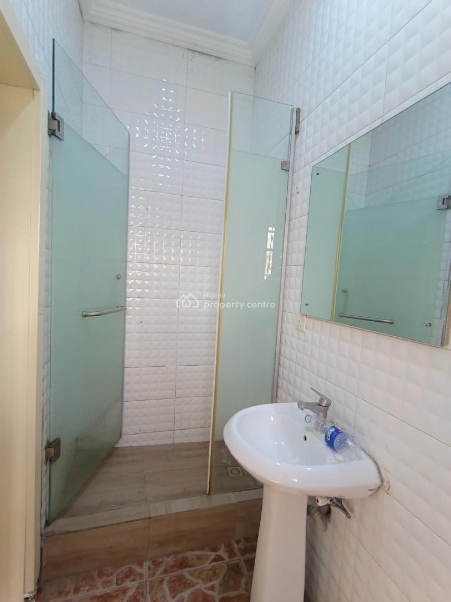 a 3 Bedroom Flat, By Agungi, Before Chevron, Lekki, Lagos, Flat / Apartment for Rent