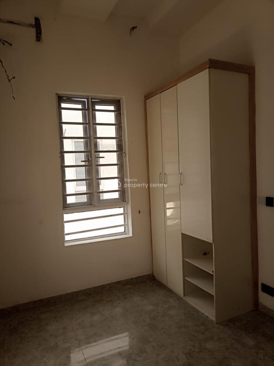 4 Bedroom Semi-detached Duplex with Bq, Osapa, Lekki, Lagos, Semi-detached Duplex for Rent