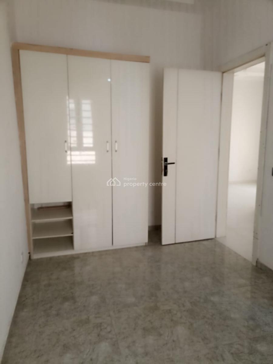 4 Bedroom Semi-detached Duplex with Bq, Osapa, Lekki, Lagos, Semi-detached Duplex for Rent