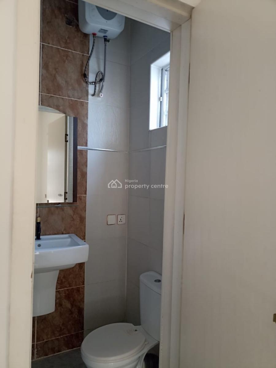 4 Bedroom Semi-detached Duplex with Bq, Osapa, Lekki, Lagos, Semi-detached Duplex for Rent