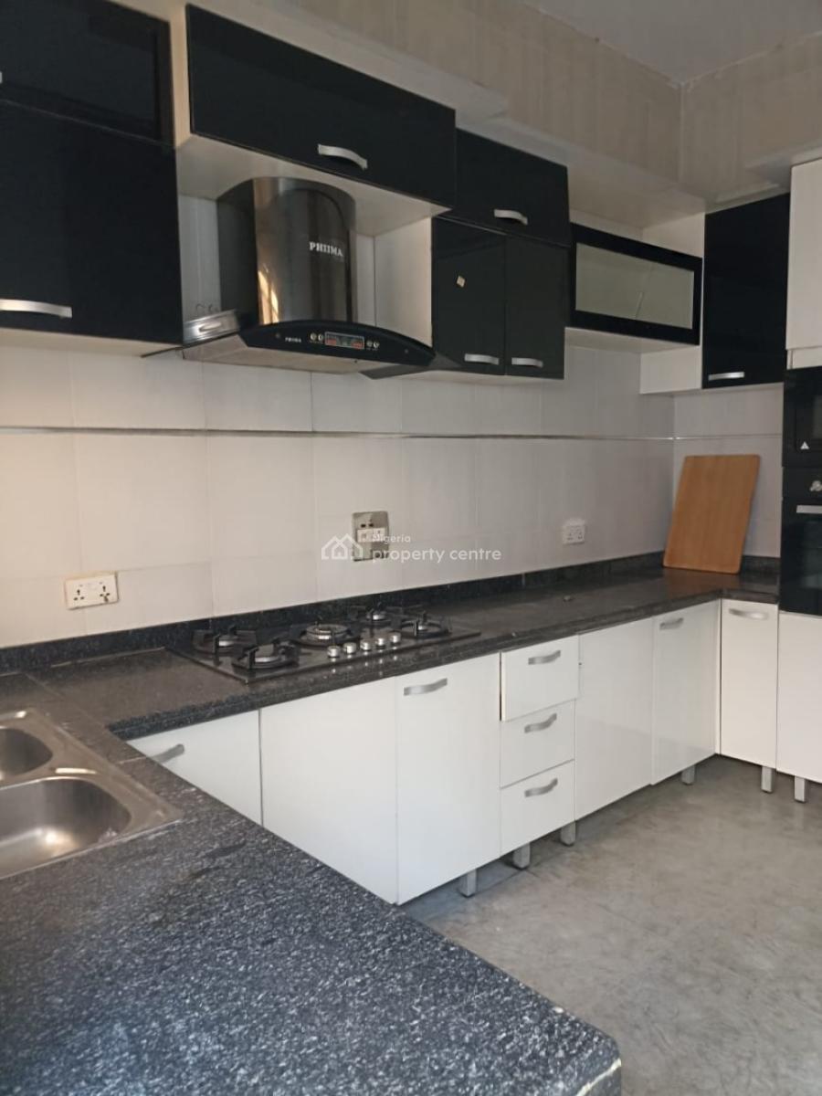 4 Bedroom Semi-detached Duplex with Bq, Osapa, Lekki, Lagos, Semi-detached Duplex for Rent