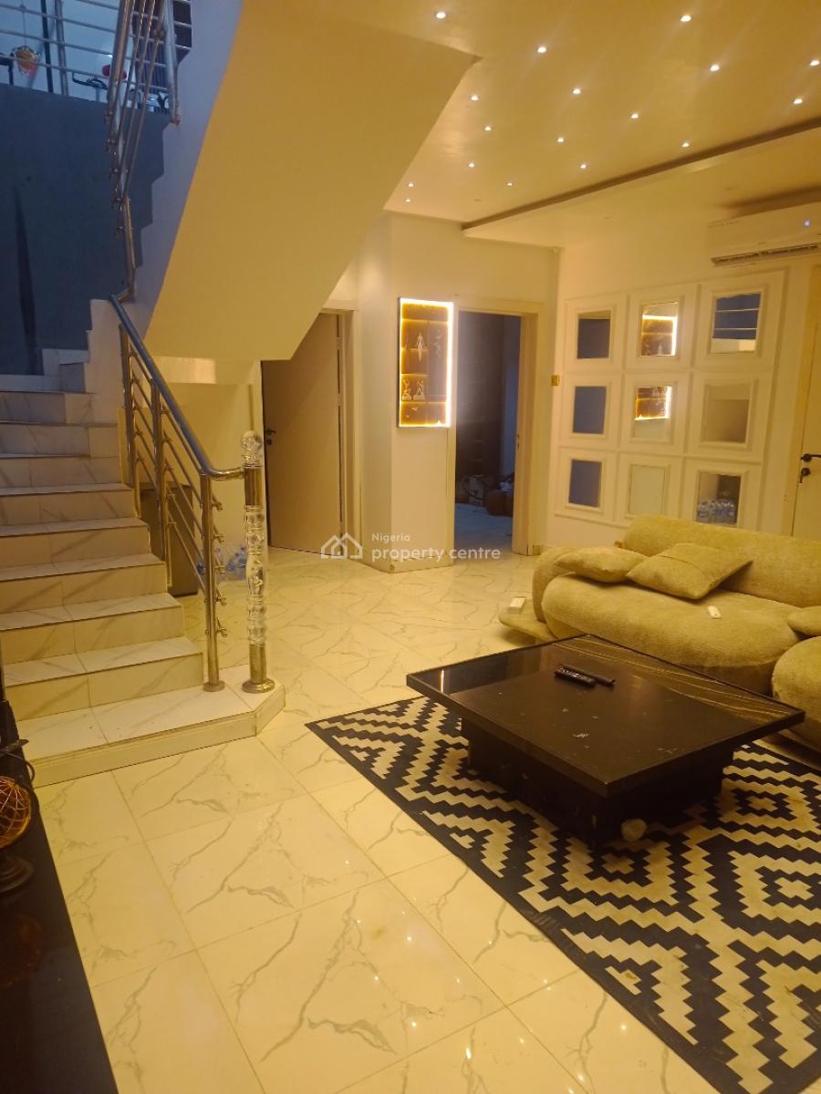 Semi Furnished Four Bedrooms Maisonnette, Icanial Estate, Kis Daniel Street, Nike Gallery Road, Ikate, Lekki, Lagos, Detached Duplex for Rent