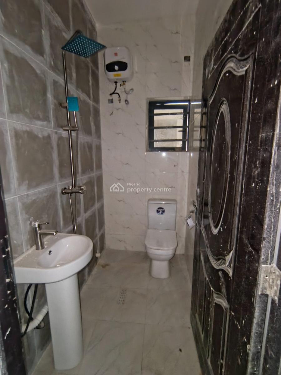Nminiflat, Olowopopo, Awoyaya, Ibeju Lekki, Lagos, Mini Flat (room and Parlour) for Rent