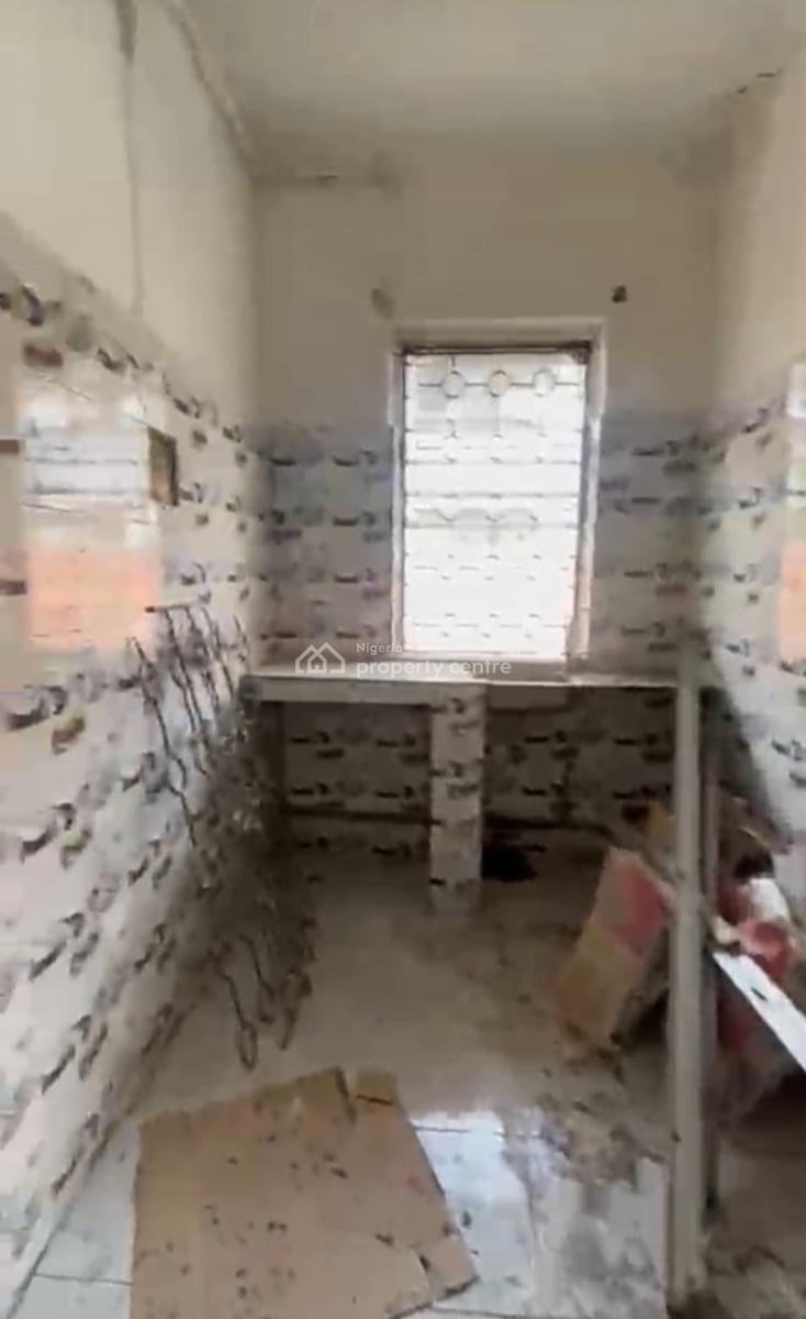 Newly Renovated 4 Bedroom Apartment (for Residential and Commercial), Surulere, Lagos, Flat / Apartment for Rent