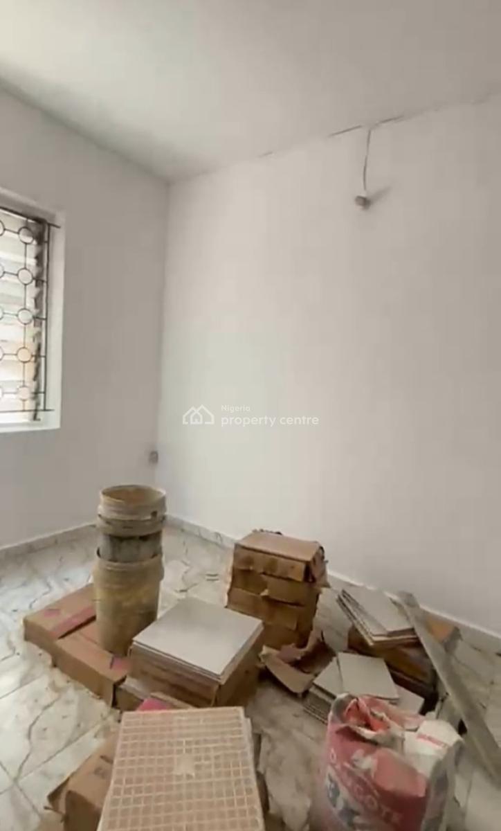 Newly Renovated 4 Bedroom Apartment (for Residential and Commercial), Surulere, Lagos, Flat / Apartment for Rent