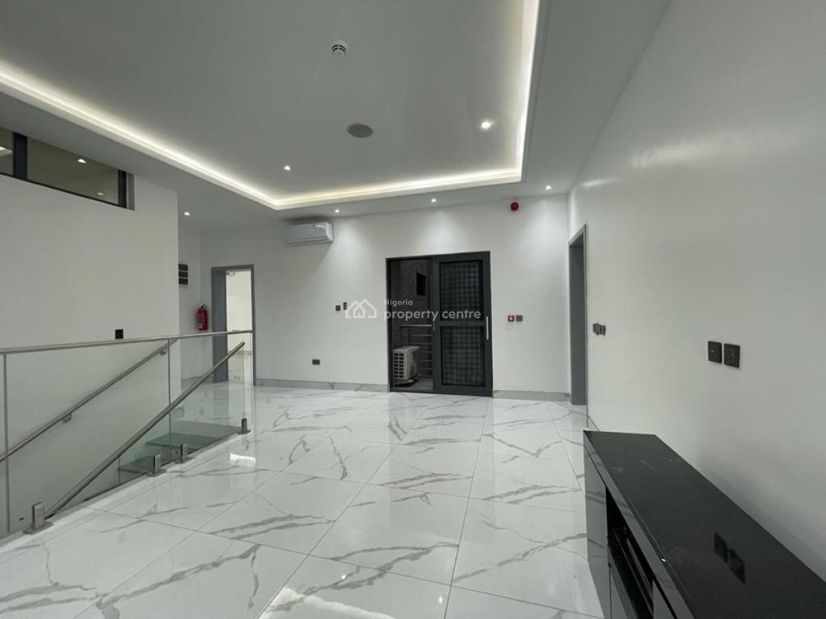 5 Big Bedrooms All En-suite with Walk-in Closets, Old Ikoyi, Ikoyi, Lagos, Flat / Apartment for Rent