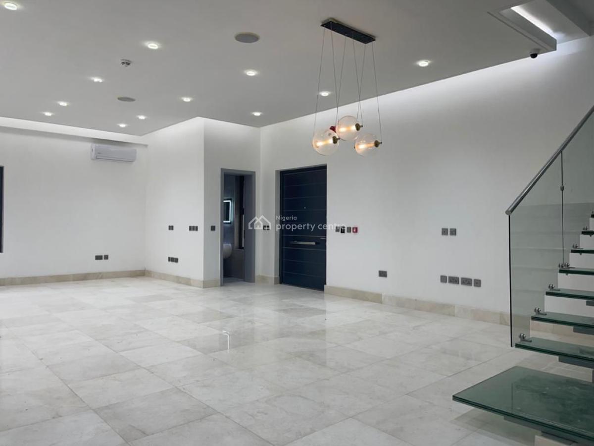 5 Big Bedrooms All En-suite with Walk-in Closets, Old Ikoyi, Ikoyi, Lagos, Flat / Apartment for Rent