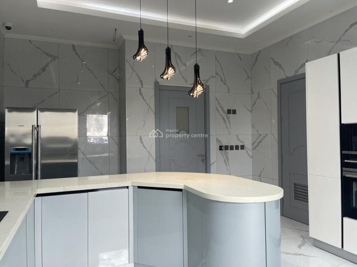 5 Big Bedrooms All En-suite with Walk-in Closets, Old Ikoyi, Ikoyi, Lagos, Flat / Apartment for Rent