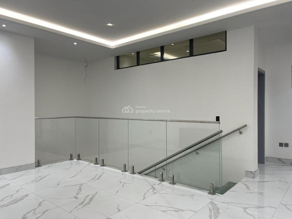 5 Big Bedrooms All En-suite with Walk-in Closets, Old Ikoyi, Ikoyi, Lagos, Flat / Apartment for Rent