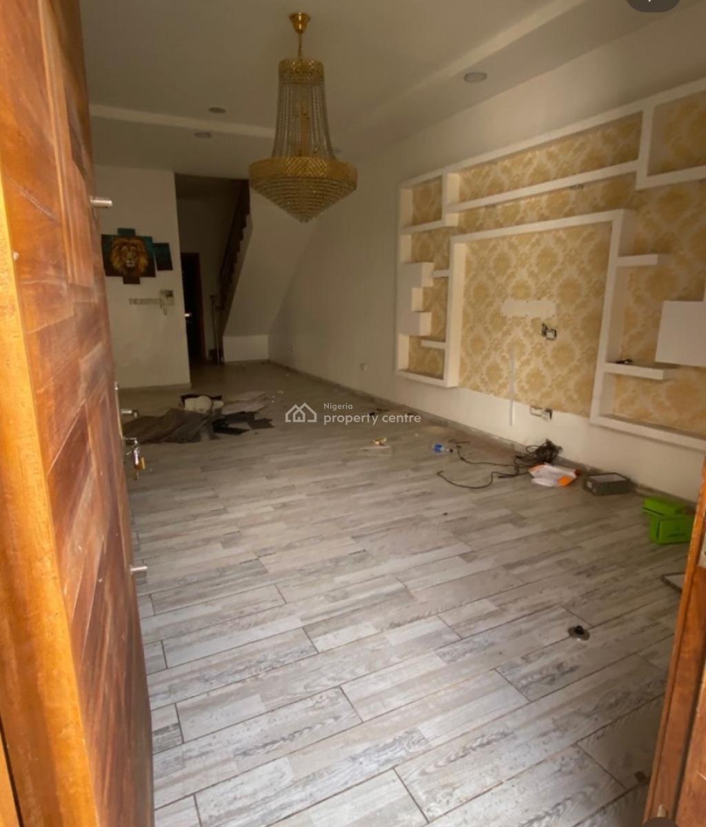 4 Bedroom Semi-detached Duplex with Bq, Osapa, Lekki, Lagos, Semi-detached Duplex for Rent