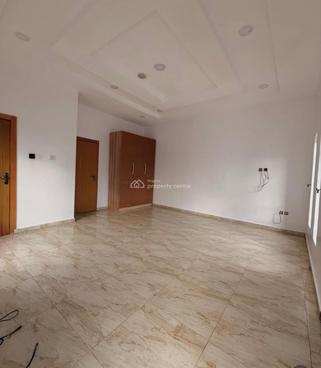 4 Bedroom Semi-detached Duplex with Bq & Gatehouse, Ologolo, Lekki, Lagos, Semi-detached Duplex for Sale